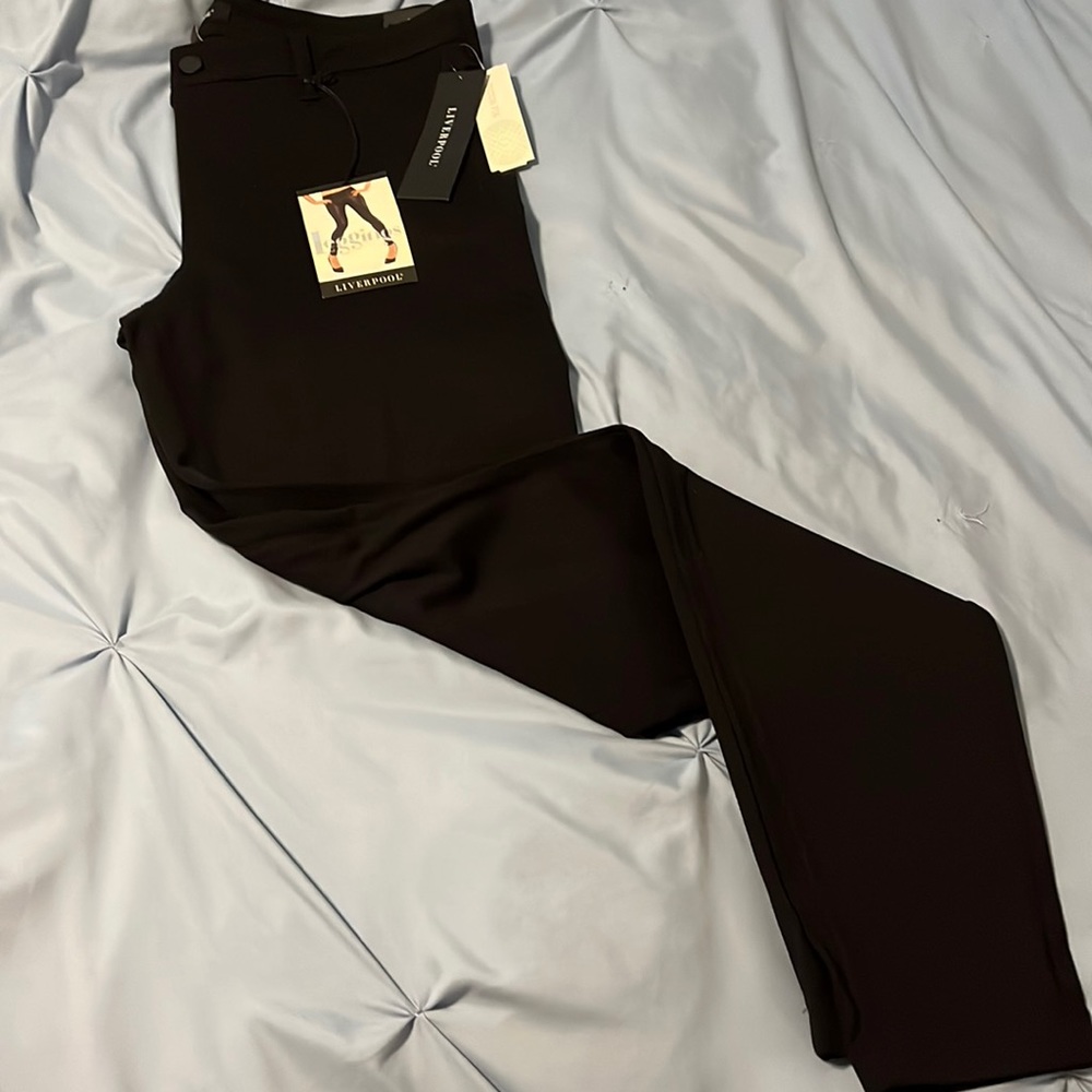 Liverpool Size 12/31 Black pant/legging